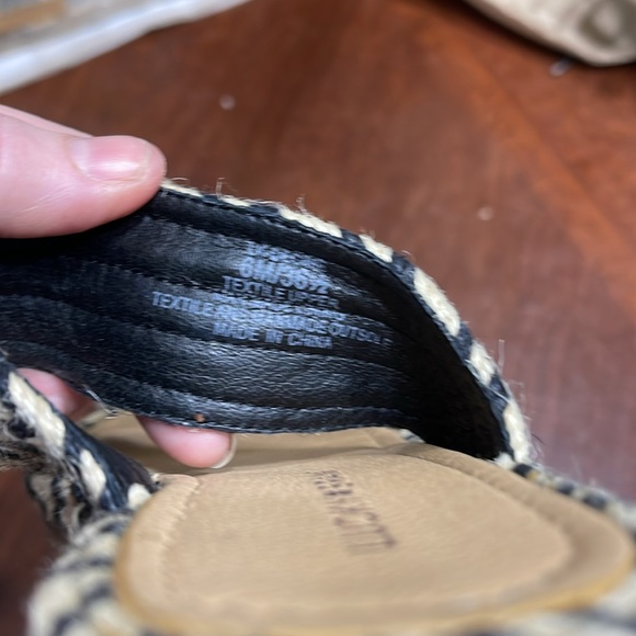 Lucky Brand Decime  Slip On Slide Sandals - Picture 8 of 10